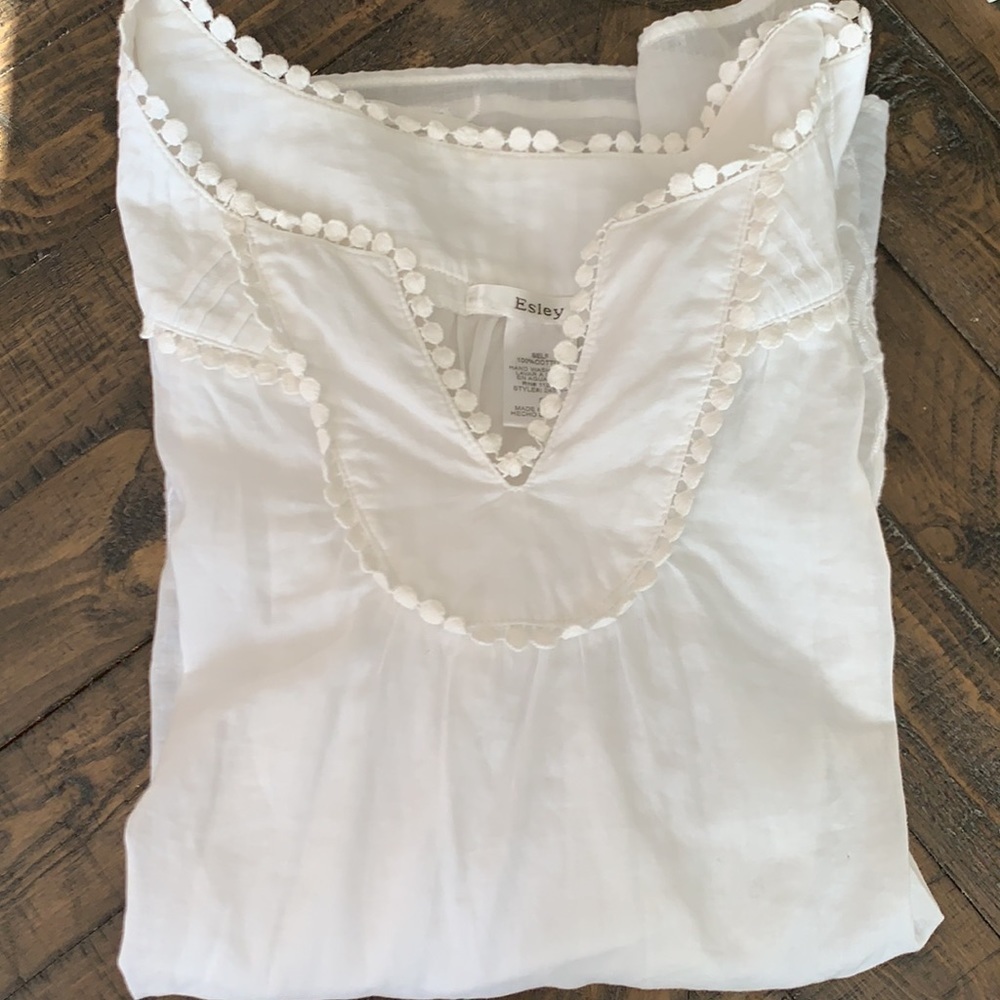 Esley sheer tunic embroidered top - Picture 4 of 5
